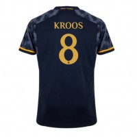 Camisa de Futebol Real Madrid Toni Kroos #8 Equipamento Secundário 2023-24 Manga Curta